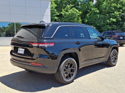 2026 Jeep Grand Cherokee GRAND CHEROKEE LAREDO ALTITUDE 4X4
