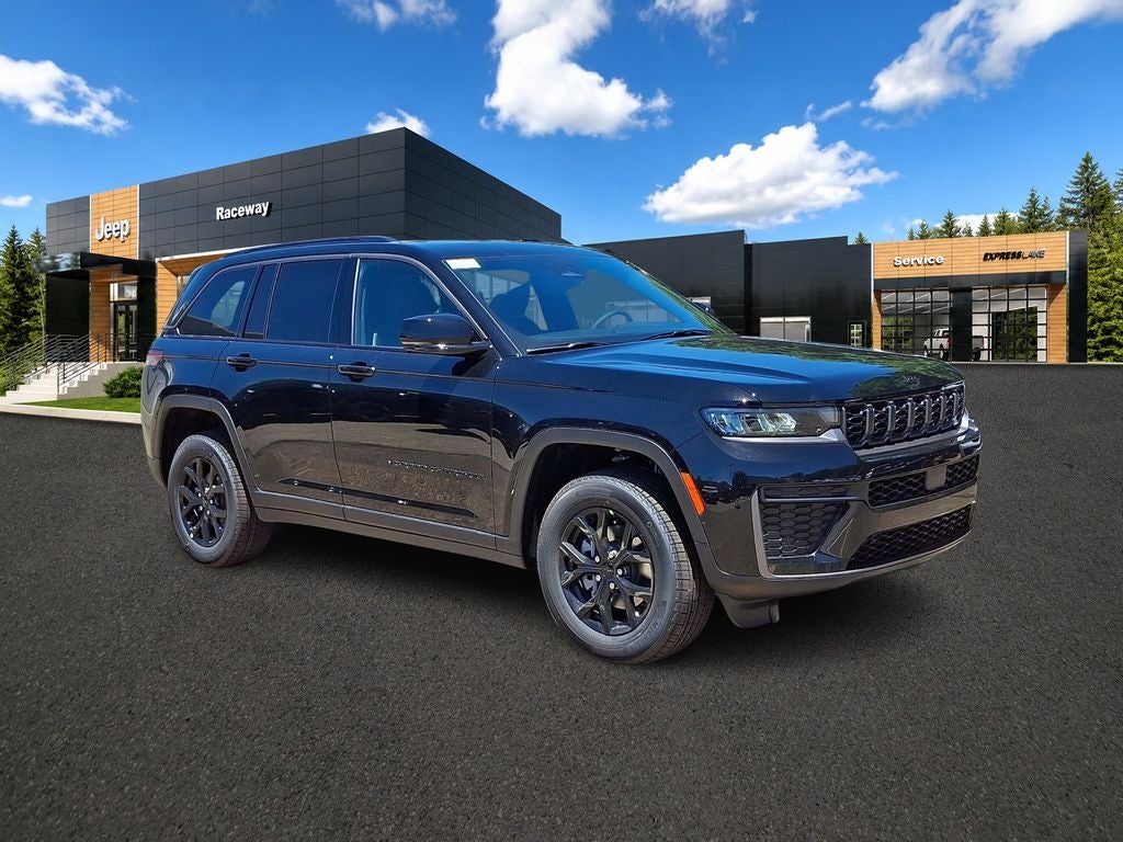 2026 Jeep Grand Cherokee Laredo Altitude 4x4's photo
