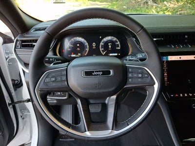 2026 Jeep Grand Cherokee GRAND CHEROKEE LAREDO ALTITUDE 4X4