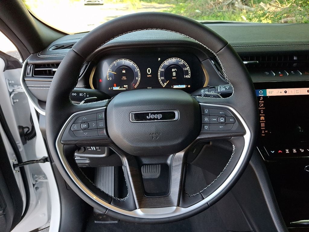 2026 Jeep Grand Cherokee GRAND CHEROKEE LAREDO ALTITUDE 4X4