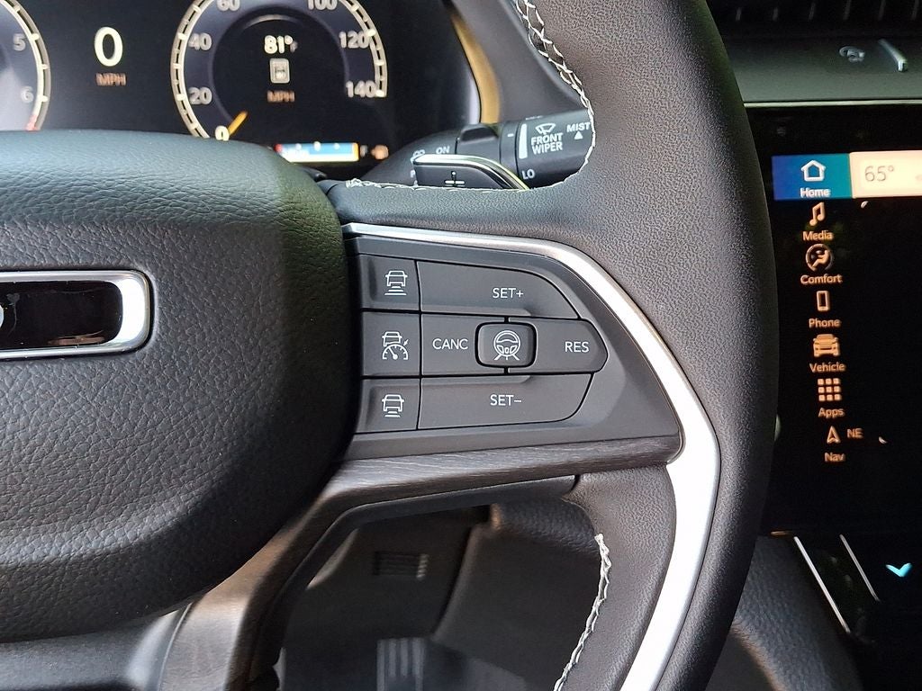 2026 Jeep Grand Cherokee GRAND CHEROKEE LAREDO ALTITUDE 4X4