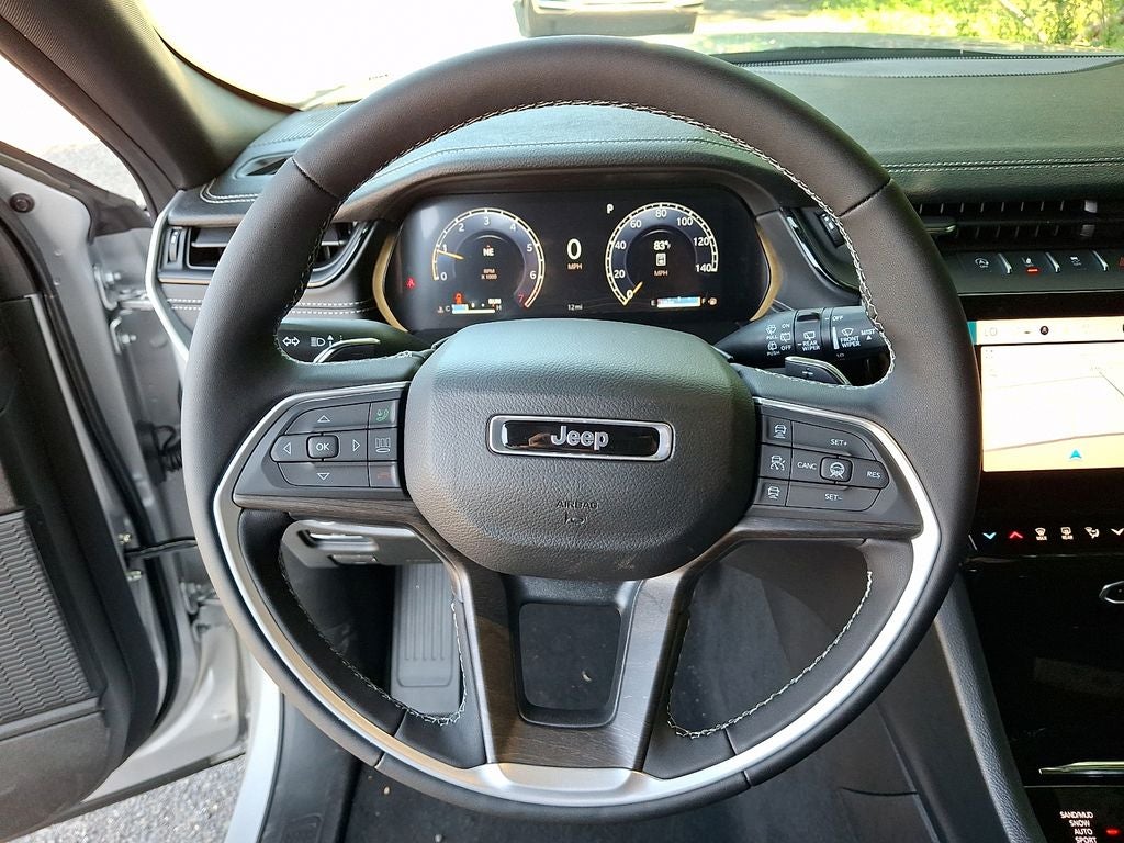 2026 Jeep Grand Cherokee GRAND CHEROKEE LAREDO ALTITUDE 4X4
