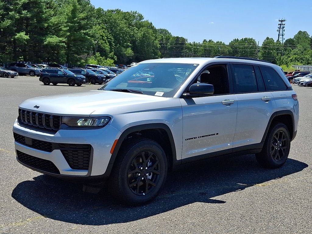 2026 Jeep Grand Cherokee GRAND CHEROKEE LAREDO ALTITUDE 4X4