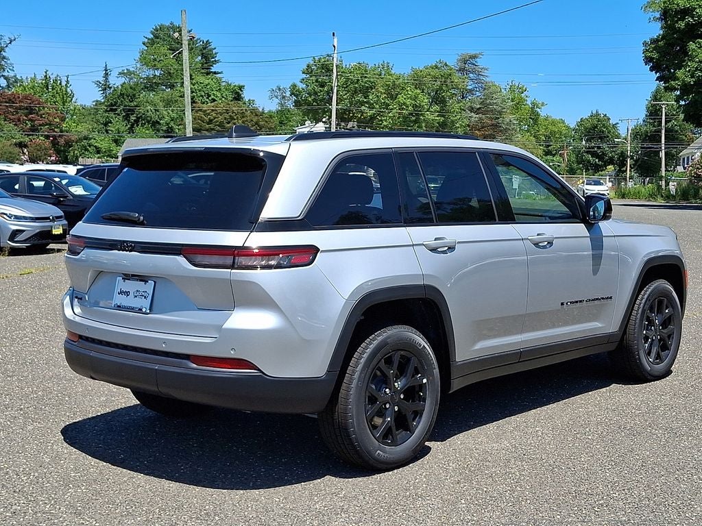 2026 Jeep Grand Cherokee GRAND CHEROKEE LAREDO ALTITUDE 4X4