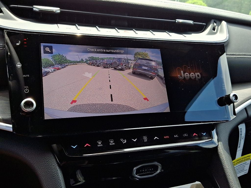 2026 Jeep Grand Cherokee GRAND CHEROKEE LAREDO ALTITUDE 4X4