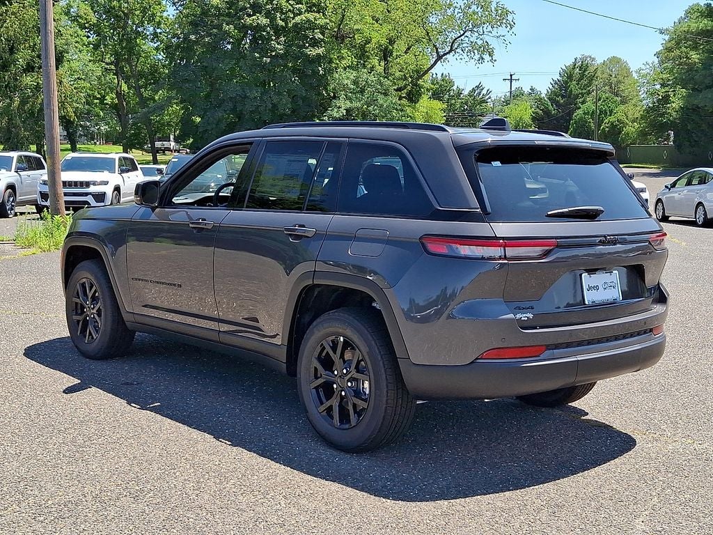 2026 Jeep Grand Cherokee GRAND CHEROKEE LAREDO ALTITUDE 4X4