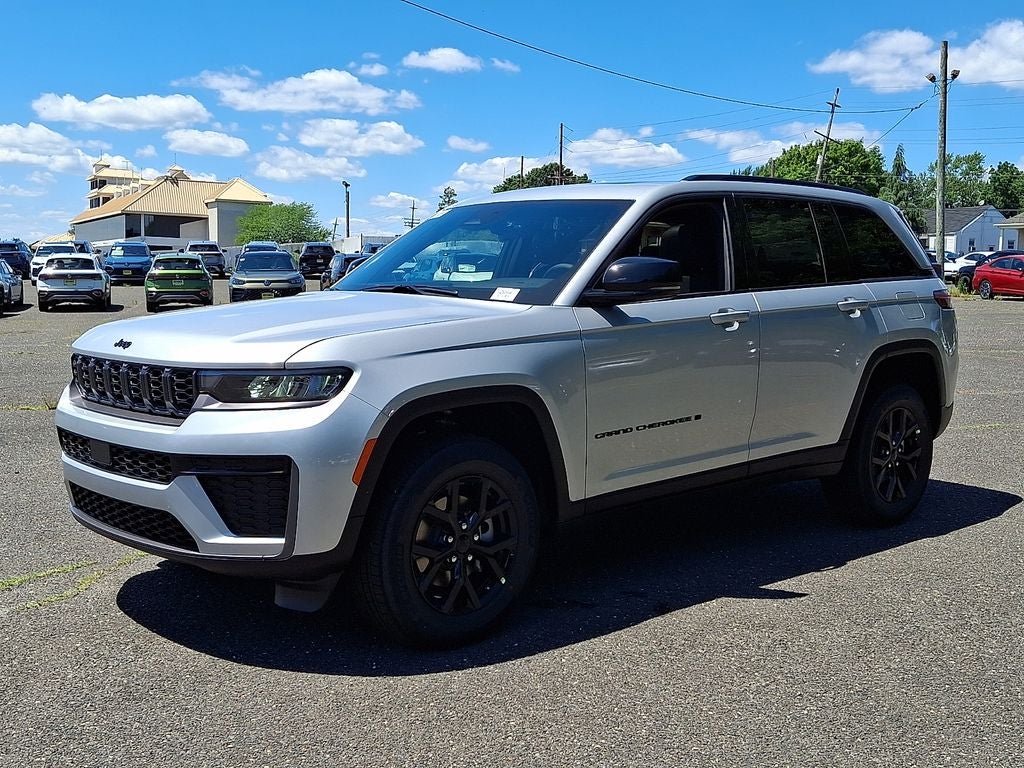 2026 Jeep Grand Cherokee GRAND CHEROKEE LAREDO ALTITUDE 4X4