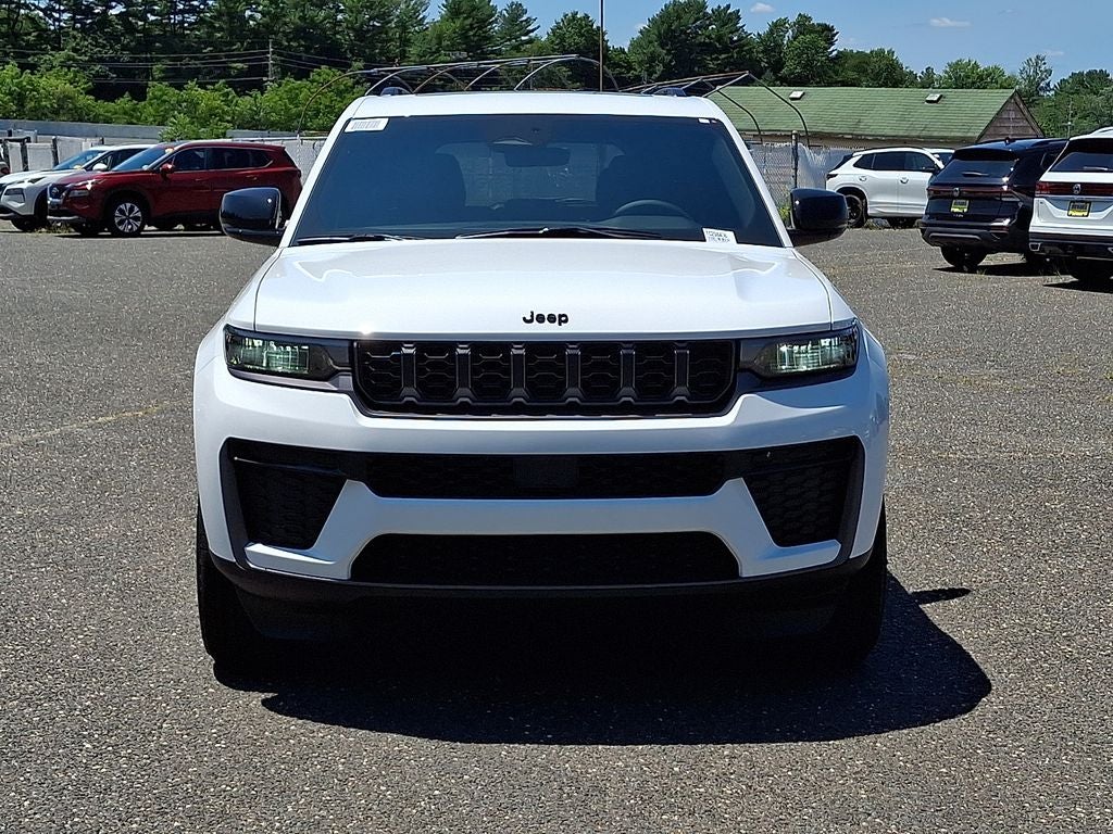 2026 Jeep Grand Cherokee GRAND CHEROKEE LAREDO ALTITUDE 4X4