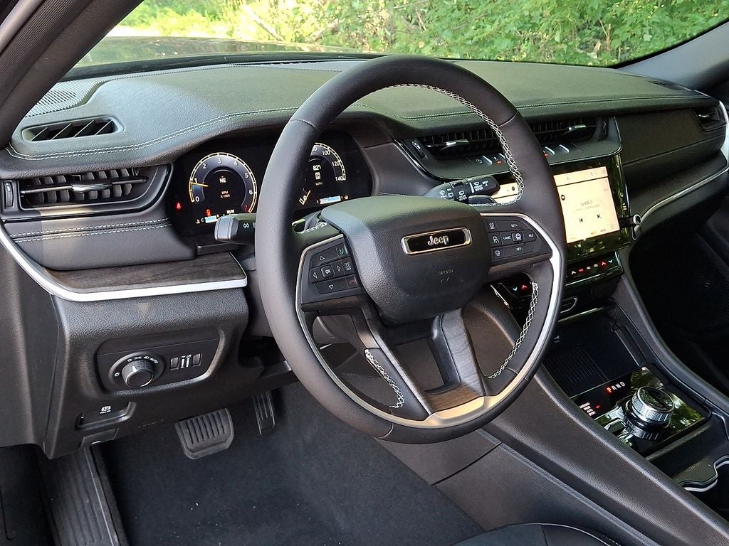 2026 Jeep Grand Cherokee GRAND CHEROKEE LAREDO ALTITUDE 4X4
