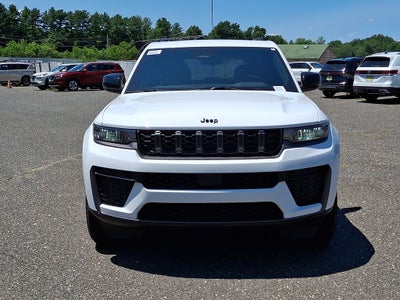 2026 Jeep Grand Cherokee GRAND CHEROKEE LAREDO ALTITUDE 4X4