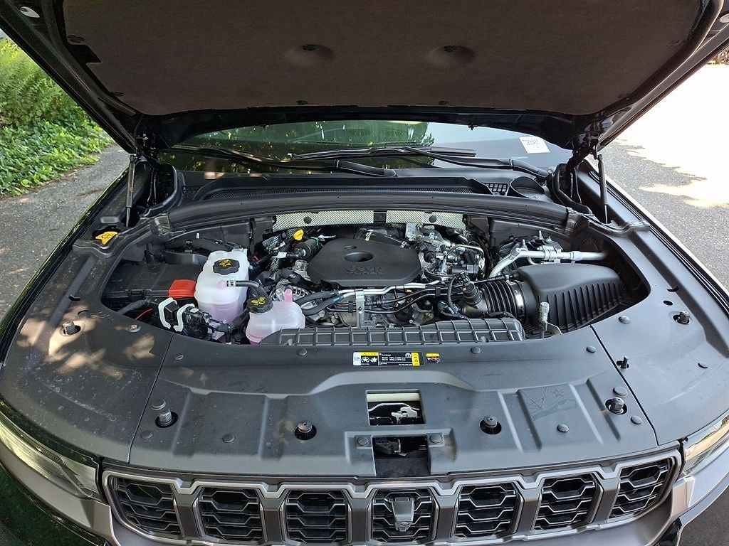 2026 Jeep Grand Cherokee GRAND CHEROKEE 85TH ANNIVERSARY EDITION 4X4