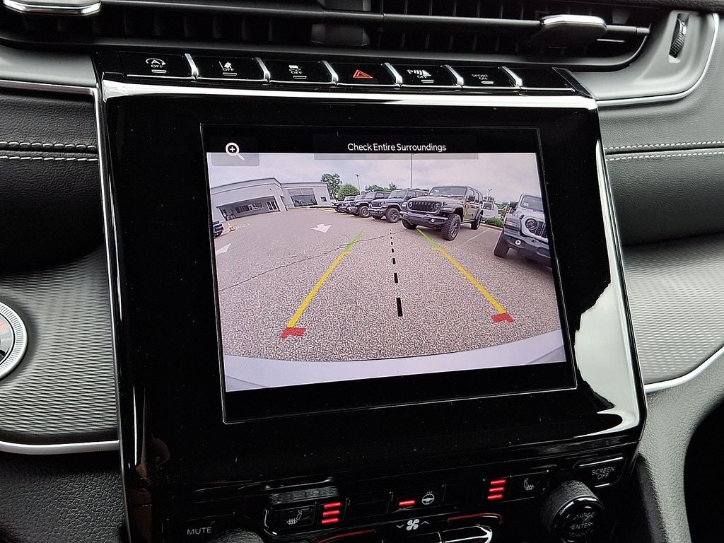 2026 Jeep Grand Cherokee GRAND CHEROKEE L LAREDO X 4X4