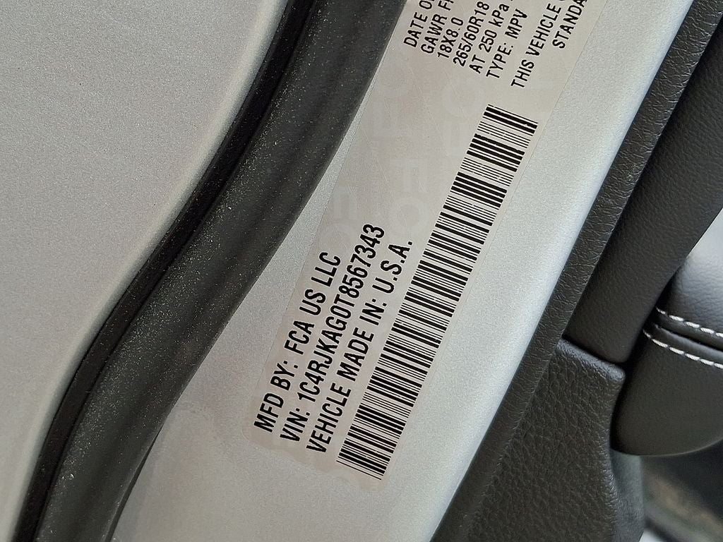 2026 Jeep Grand Cherokee GRAND CHEROKEE L LAREDO X 4X4