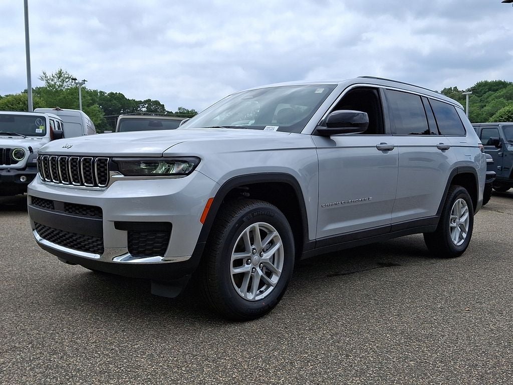2026 Jeep Grand Cherokee GRAND CHEROKEE L LAREDO X 4X4