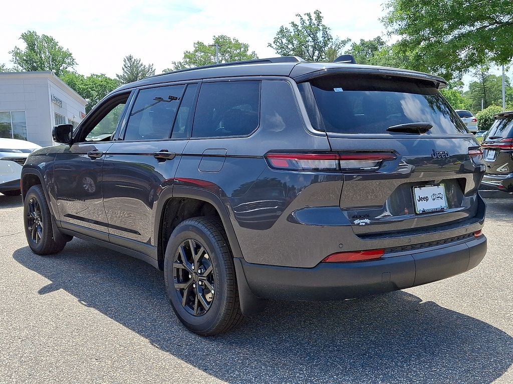 2026 Jeep Grand Cherokee GRAND CHEROKEE L LAREDO ALTITUDE 4X4