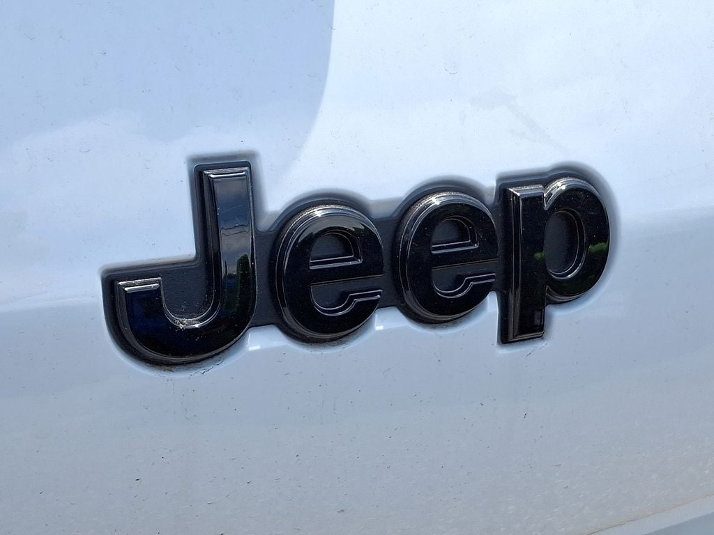 2026 Jeep Grand Cherokee GRAND CHEROKEE L LAREDO ALTITUDE 4X4