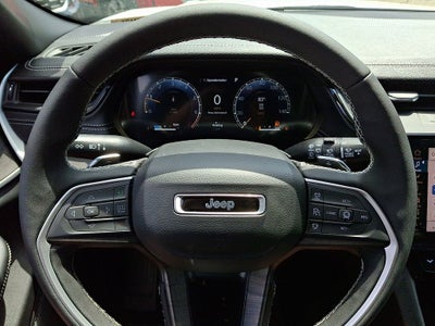 2026 Jeep Grand Cherokee GRAND CHEROKEE L LAREDO ALTITUDE 4X4