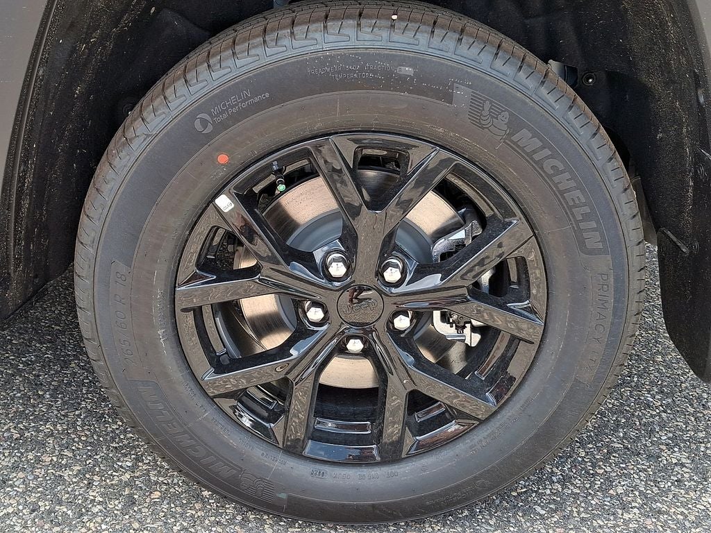 2026 Jeep Grand Cherokee GRAND CHEROKEE L LAREDO ALTITUDE 4X4