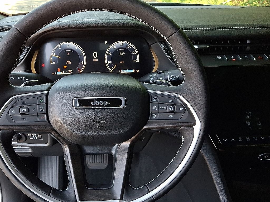 2026 Jeep Grand Cherokee GRAND CHEROKEE L LIMITED 4X4