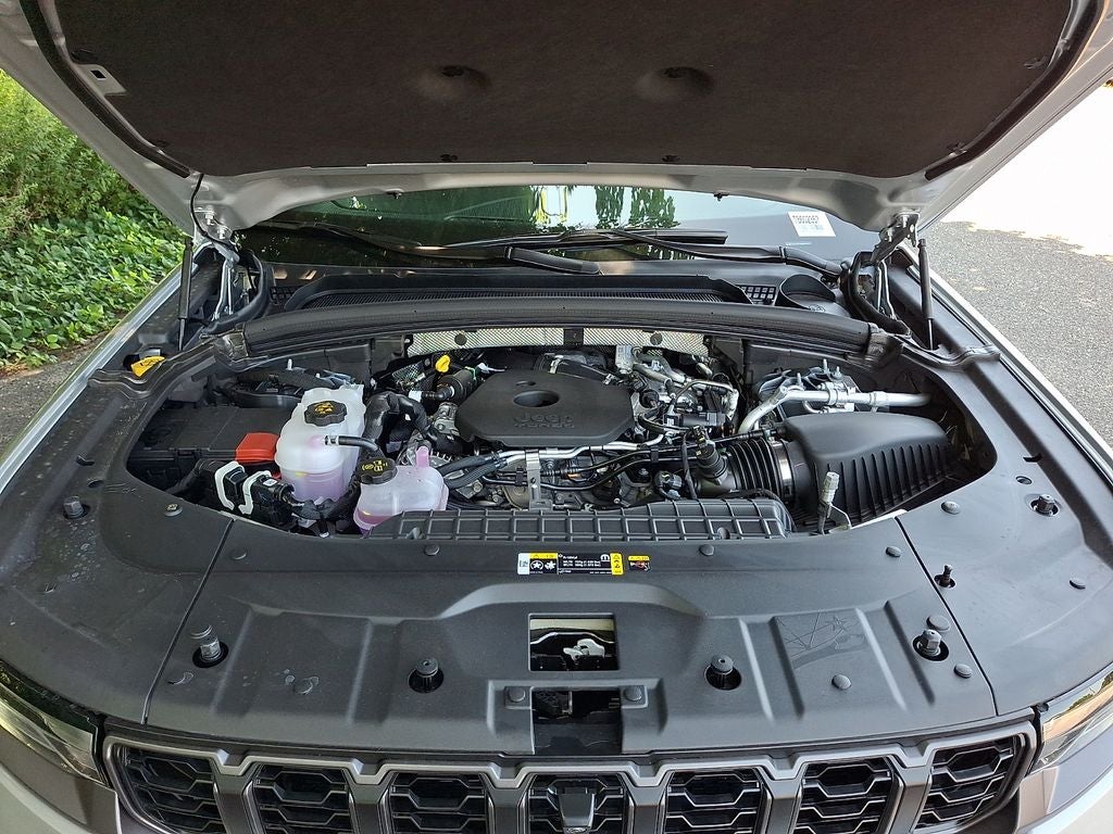 2026 Jeep Grand Cherokee GRAND CHEROKEE L 85TH ANNIVERSARY EDITION 4X4