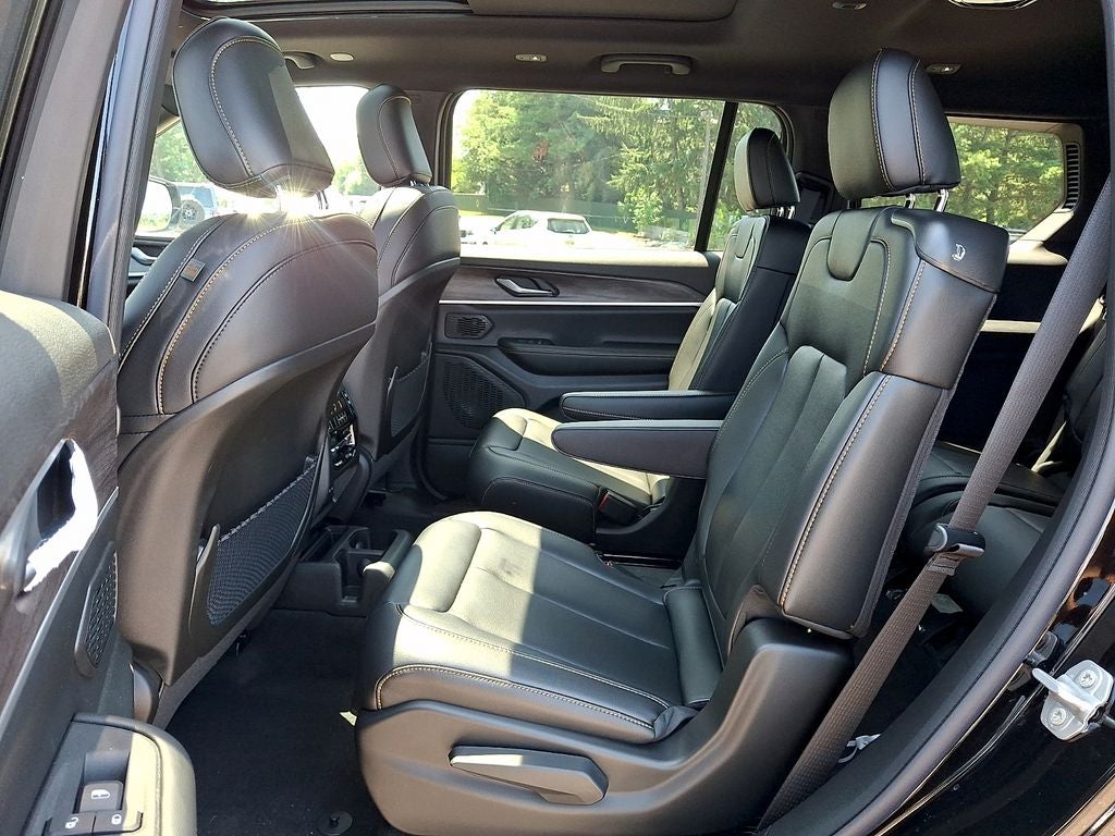 2026 Jeep Grand Cherokee GRAND CHEROKEE L 85TH ANNIVERSARY EDITION 4X4