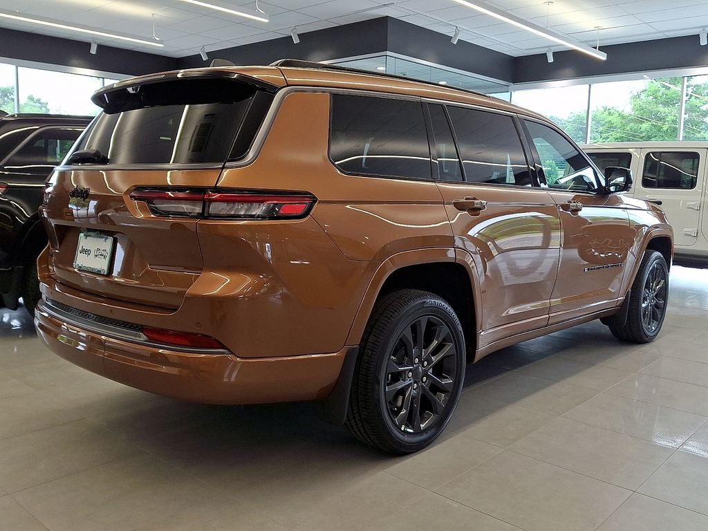 2026 Jeep Grand Cherokee GRAND CHEROKEE L LIMITED RESERVE 4X4