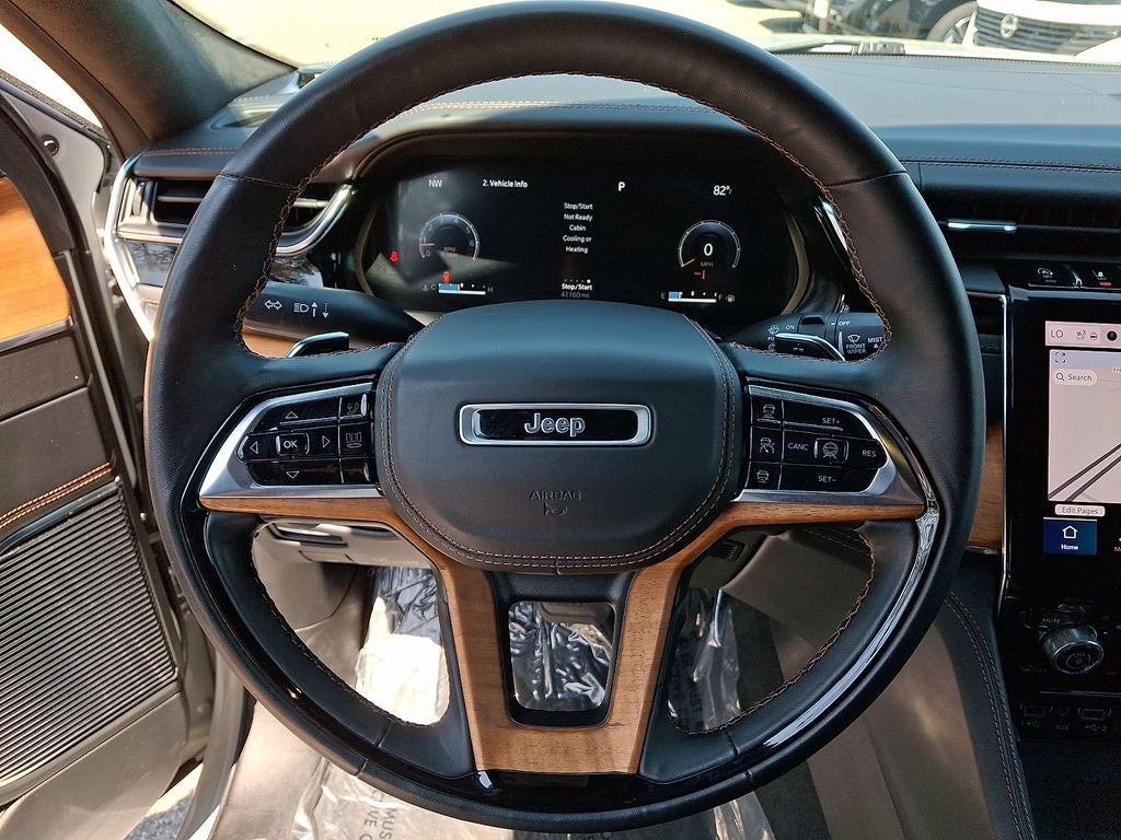 2023 Jeep Grand Cherokee L Summit