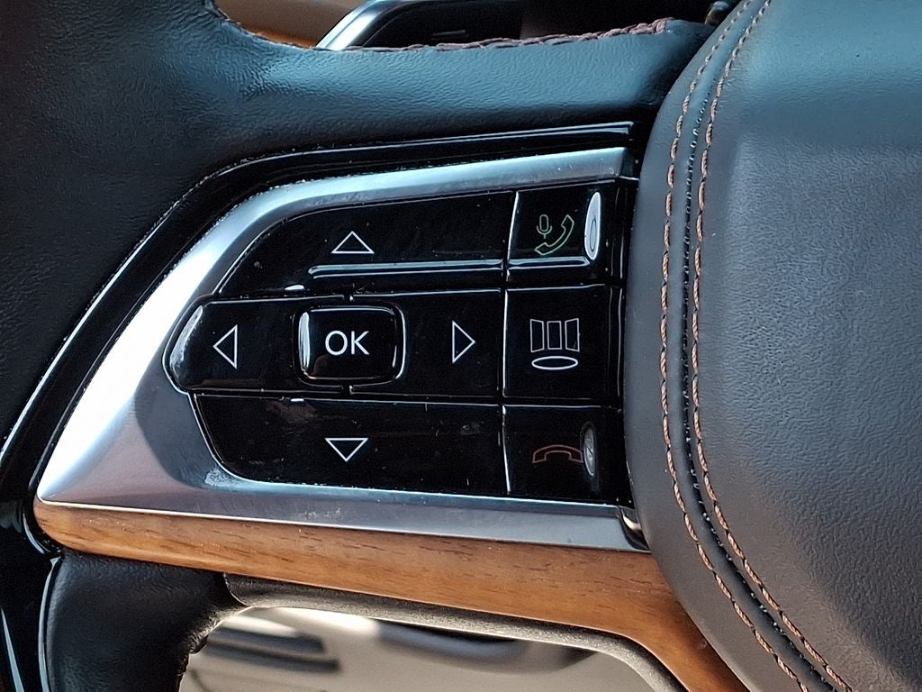 2023 Jeep Grand Cherokee L Summit
