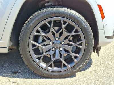 2023 Jeep Grand Cherokee L Summit