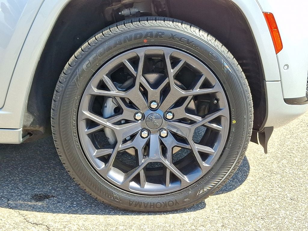 2023 Jeep Grand Cherokee L Summit
