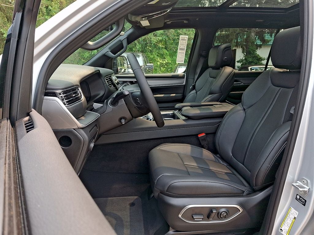 2026 Jeep Grand Wagoneer GRAND WAGONEER LIMITED ALTITUDE 4X4