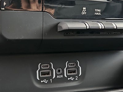 2024 RAM 1500 Big Horn Crew Cab 4x4 5'7' Box