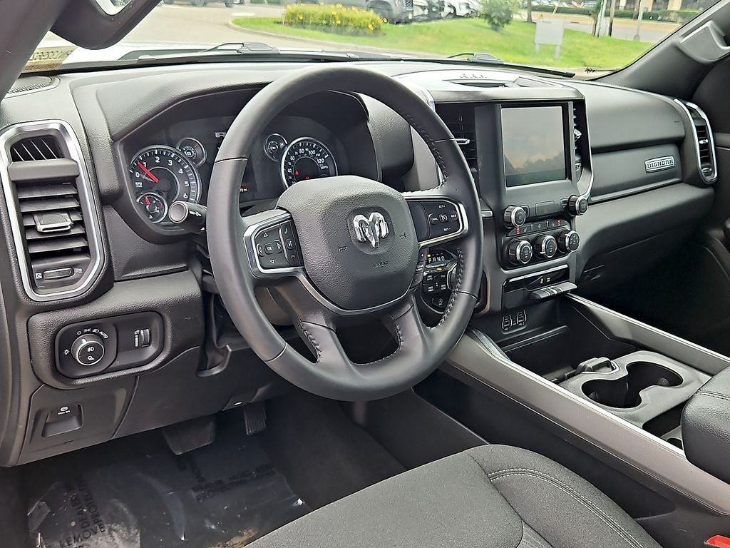 2024 RAM 1500 Big Horn Crew Cab 4x4 5'7' Box