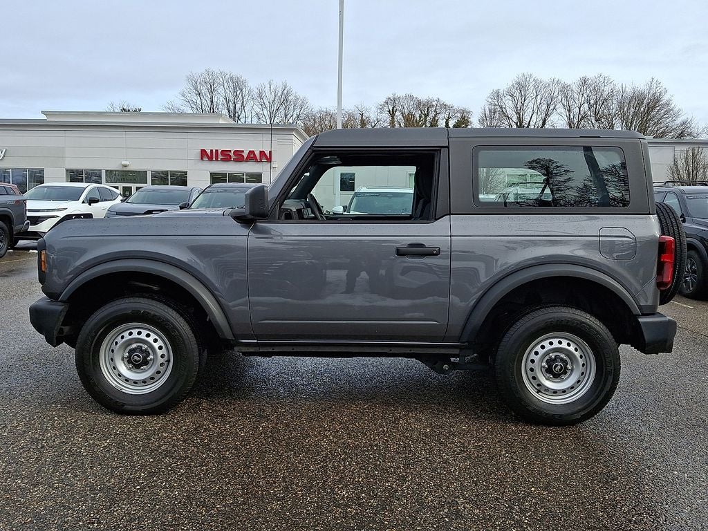 2023 Ford Bronco Base