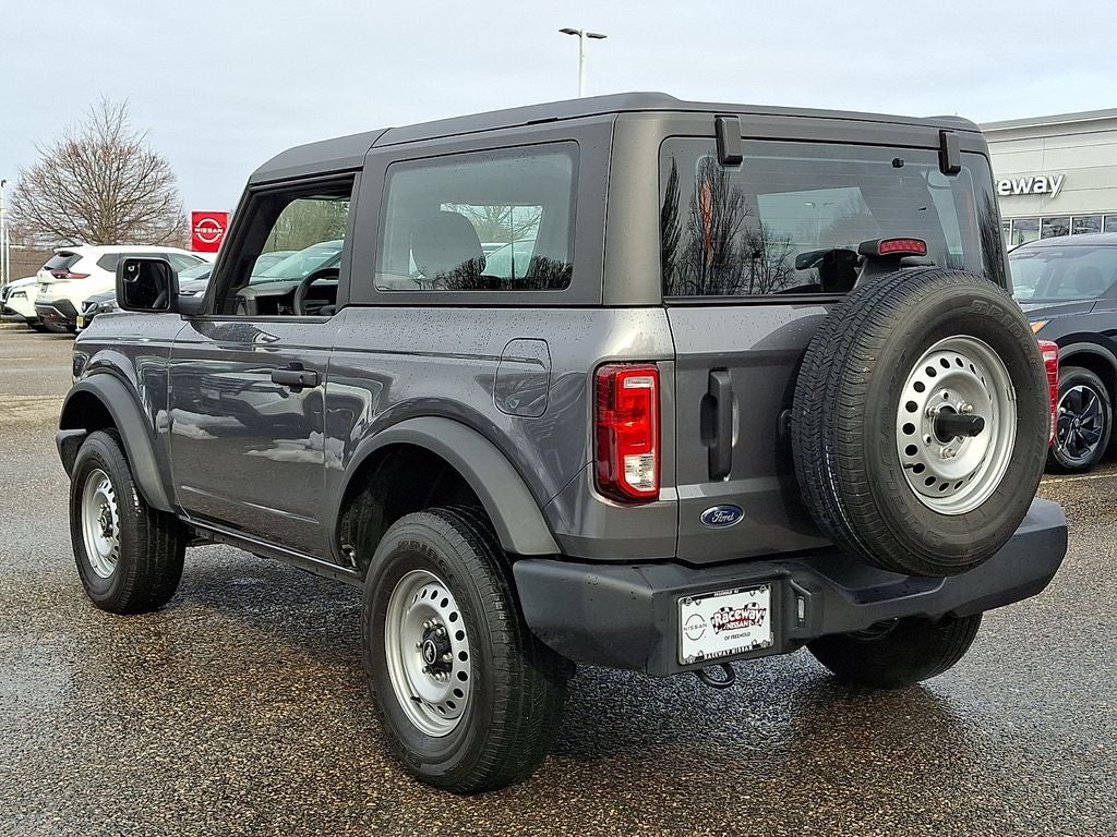 2023 Ford Bronco Base