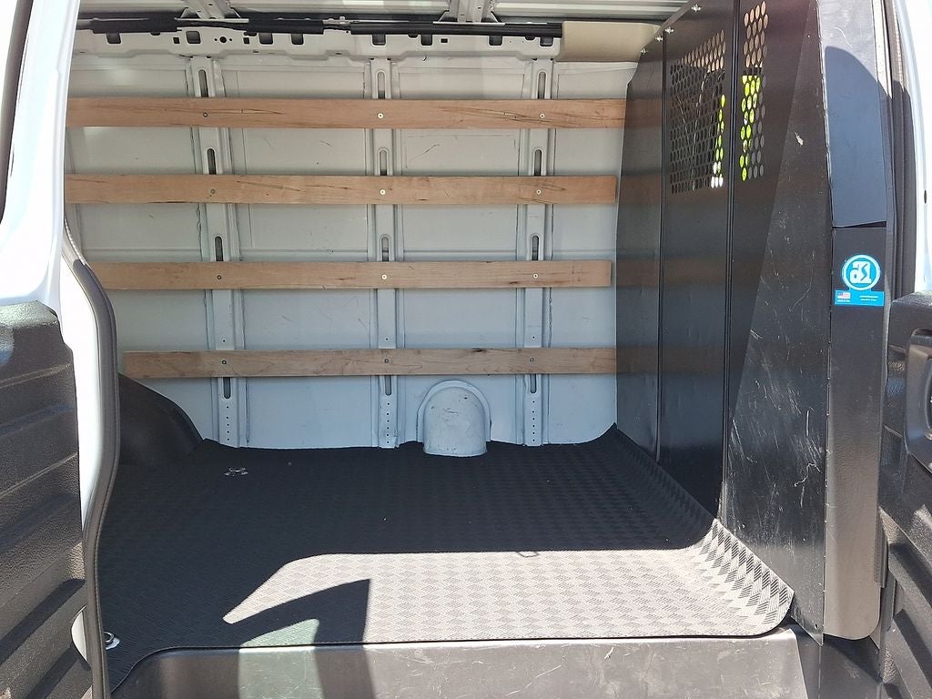 2024 Chevrolet Express 2500 Work Van Cargo
