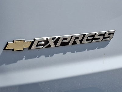 2024 Chevrolet Express 2500 Work Van Cargo