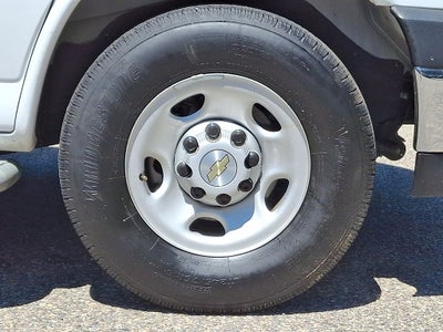 2024 Chevrolet Express 2500 Work Van Cargo