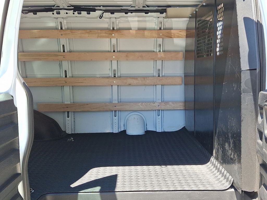 2024 Chevrolet Express 2500 Work Van Cargo