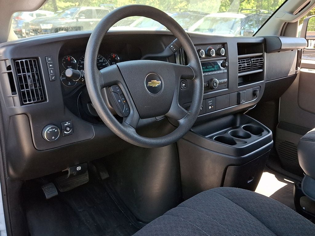 2024 Chevrolet Express 2500 Work Van Cargo
