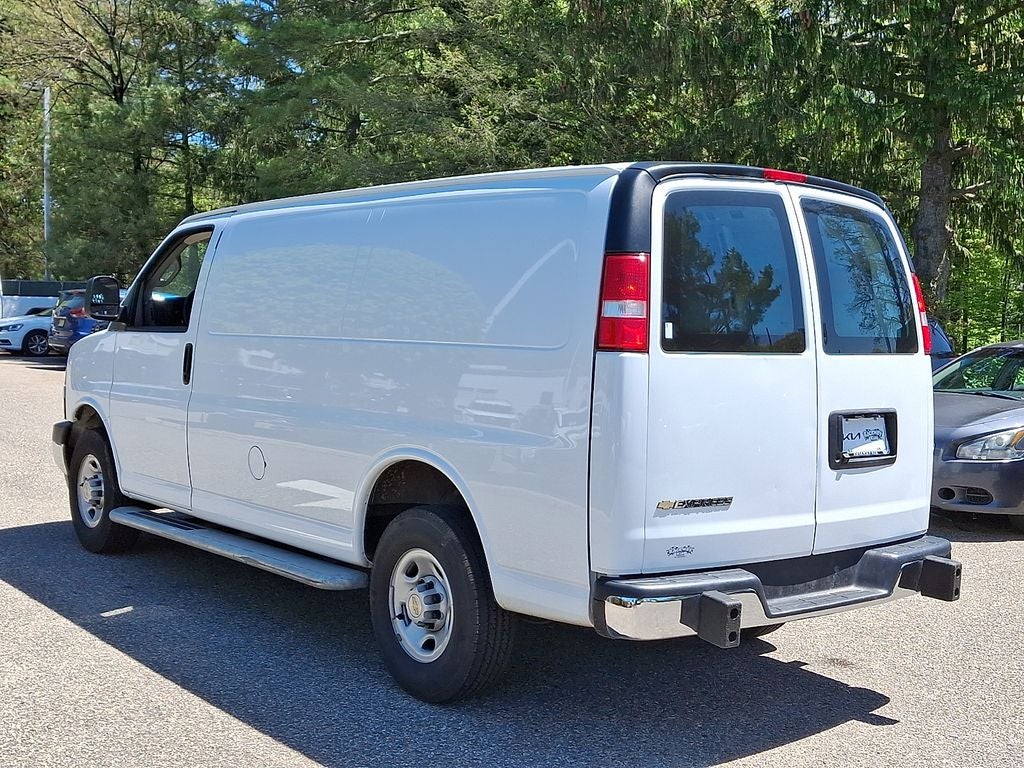 2024 Chevrolet Express 2500 Work Van Cargo