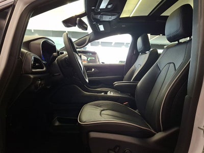 2027 Chrysler Pacifica PACIFICA LIMITED