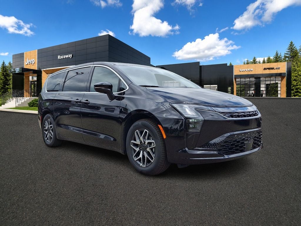 2027 Chrysler Pacifica PACIFICA LIMITED