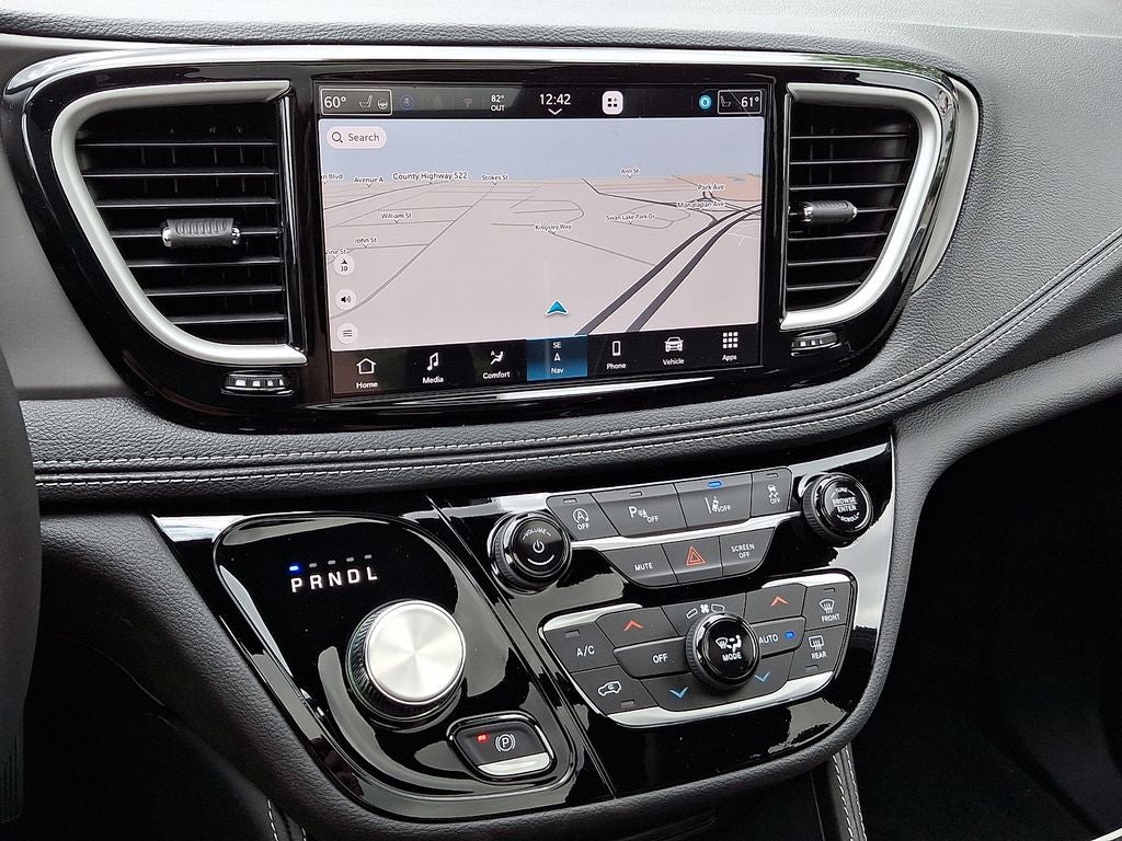 2027 Chrysler Pacifica PACIFICA LIMITED