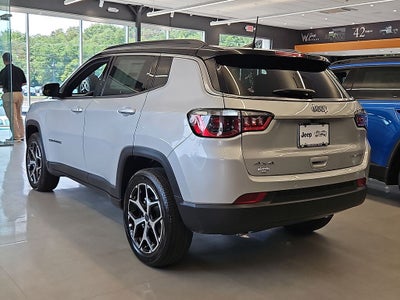 2026 Jeep Compass COMPASS LIMITED 4X4