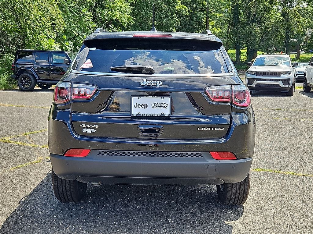 2026 Jeep Compass COMPASS LIMITED 4X4