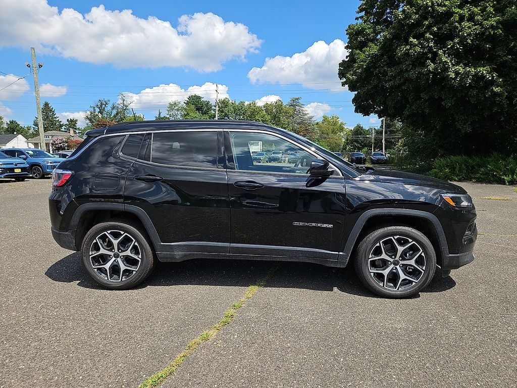2026 Jeep Compass COMPASS LIMITED 4X4