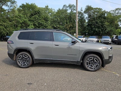 2026 Jeep Cherokee CHEROKEE LAREDO 4X4