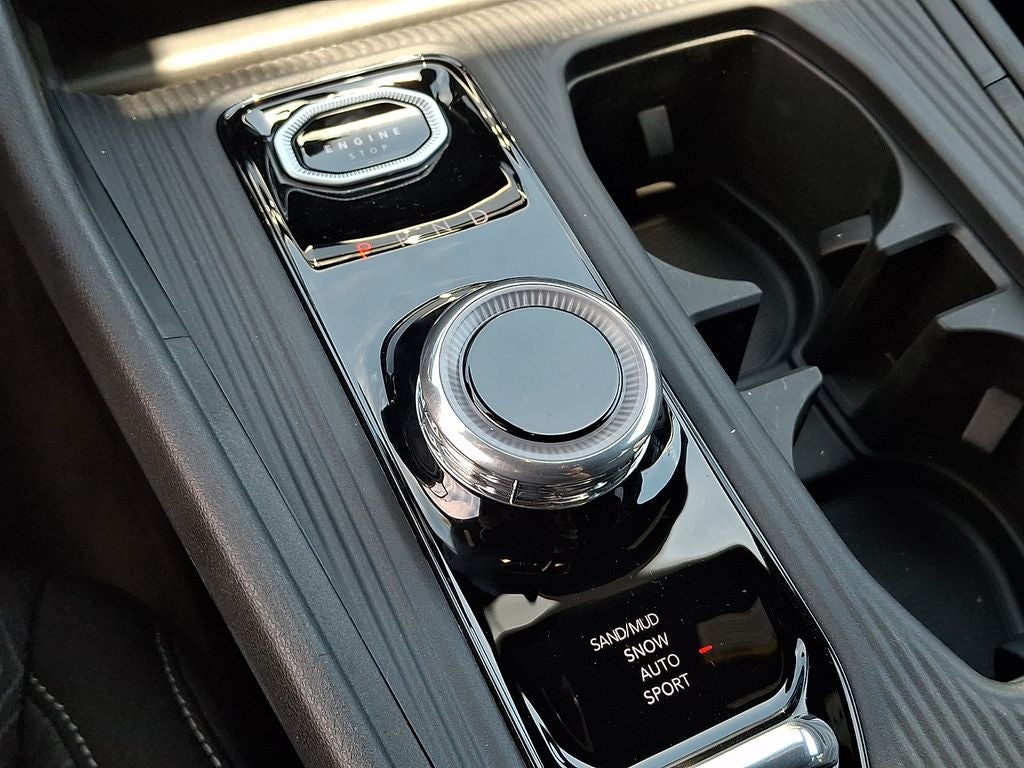 2026 Jeep Cherokee CHEROKEE LAREDO 4X4
