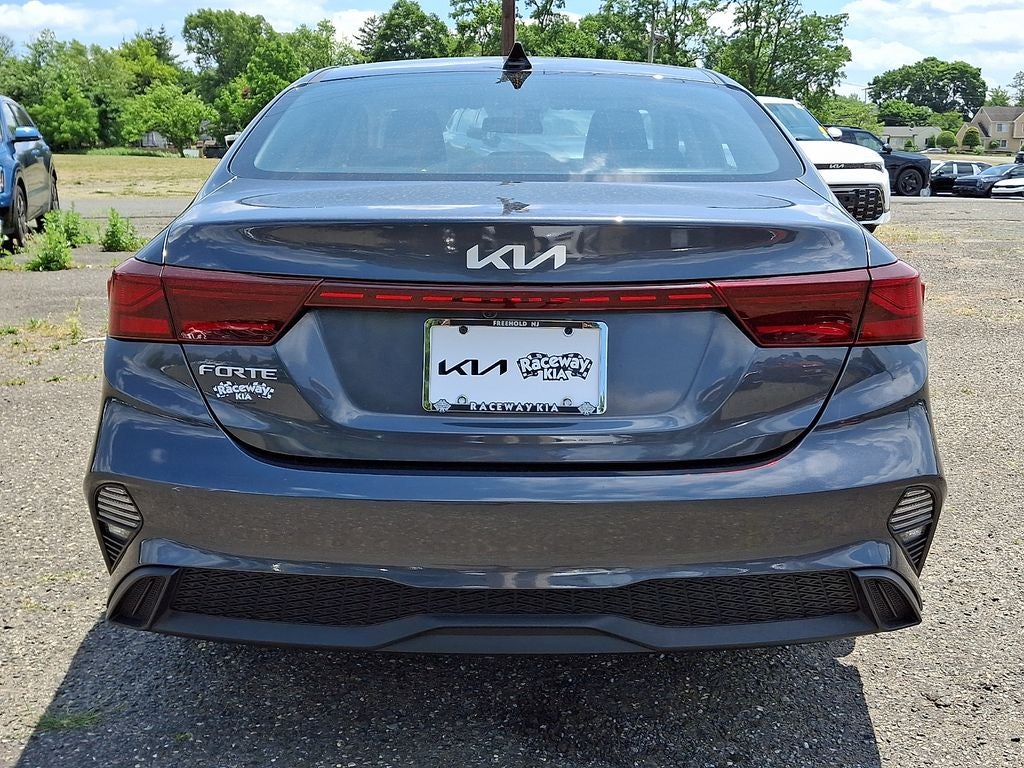 2022 Kia Forte LXS